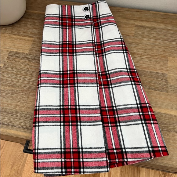 Francesca’s Blue Rain Plaid mini skirt - Picture 5 of 5